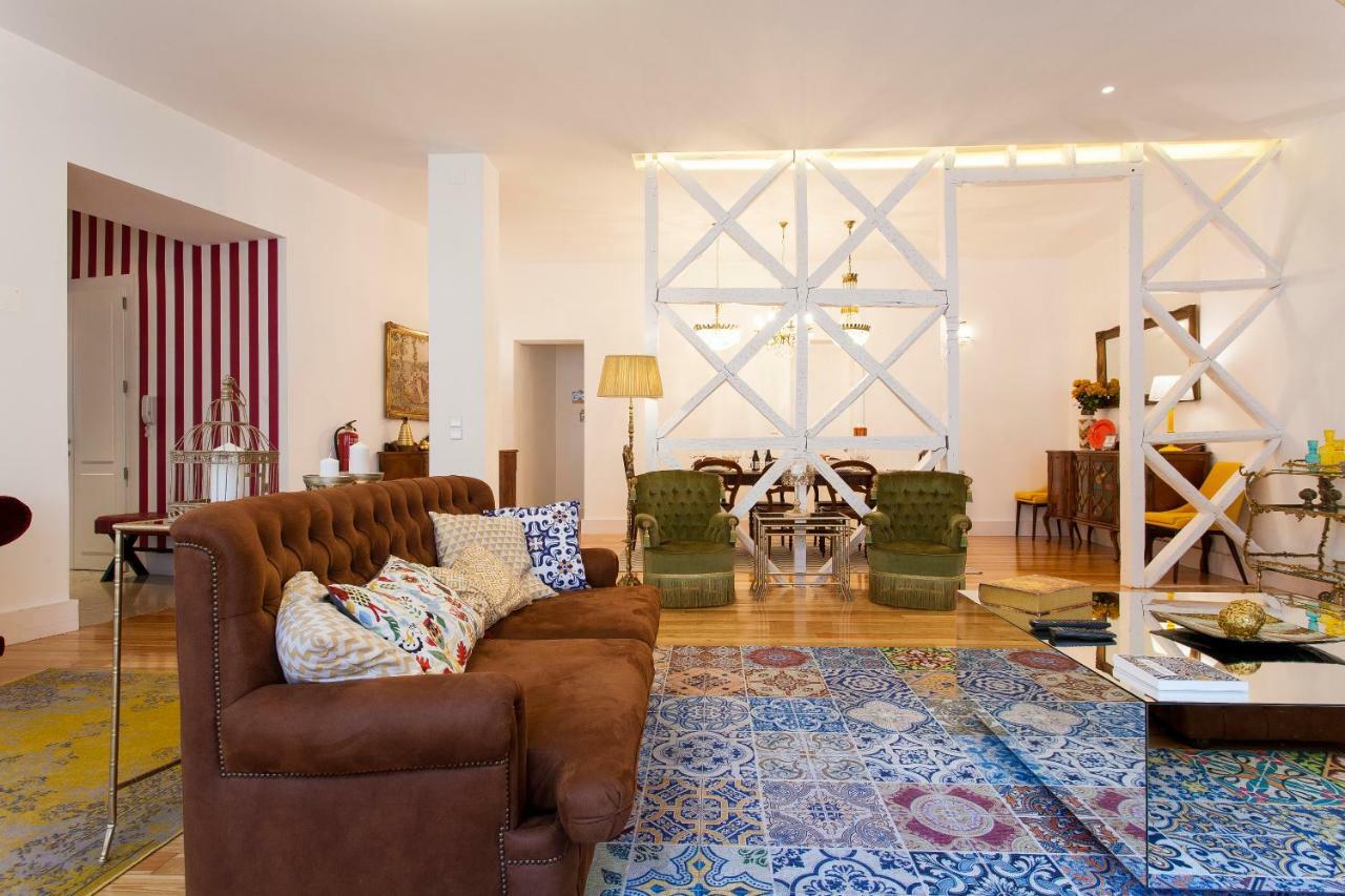 Chiado 4-Bedroom Flat Lisboa Eksteriør bilde